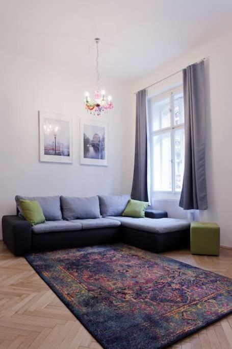 Prague Center Apartment With Fireplace Extérieur photo